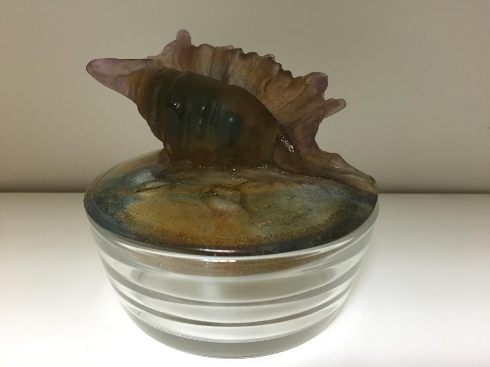 A modern Daum pate de verre amber glass bowl decorated with leaves, etched signature, together - Image 2 of 5