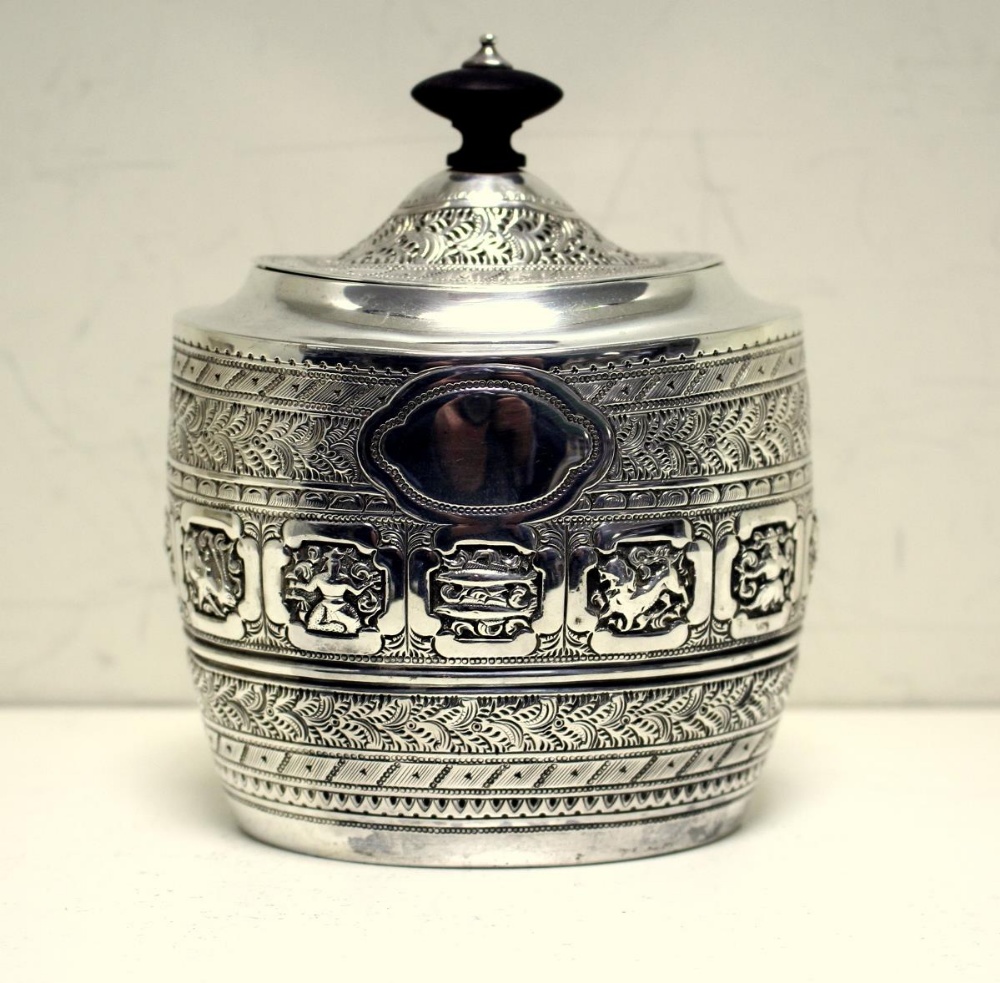 A late Victorian silver tea caddy, by David & George Edward, Glasgow 1892, of oval barrel shape - Image 4 of 6