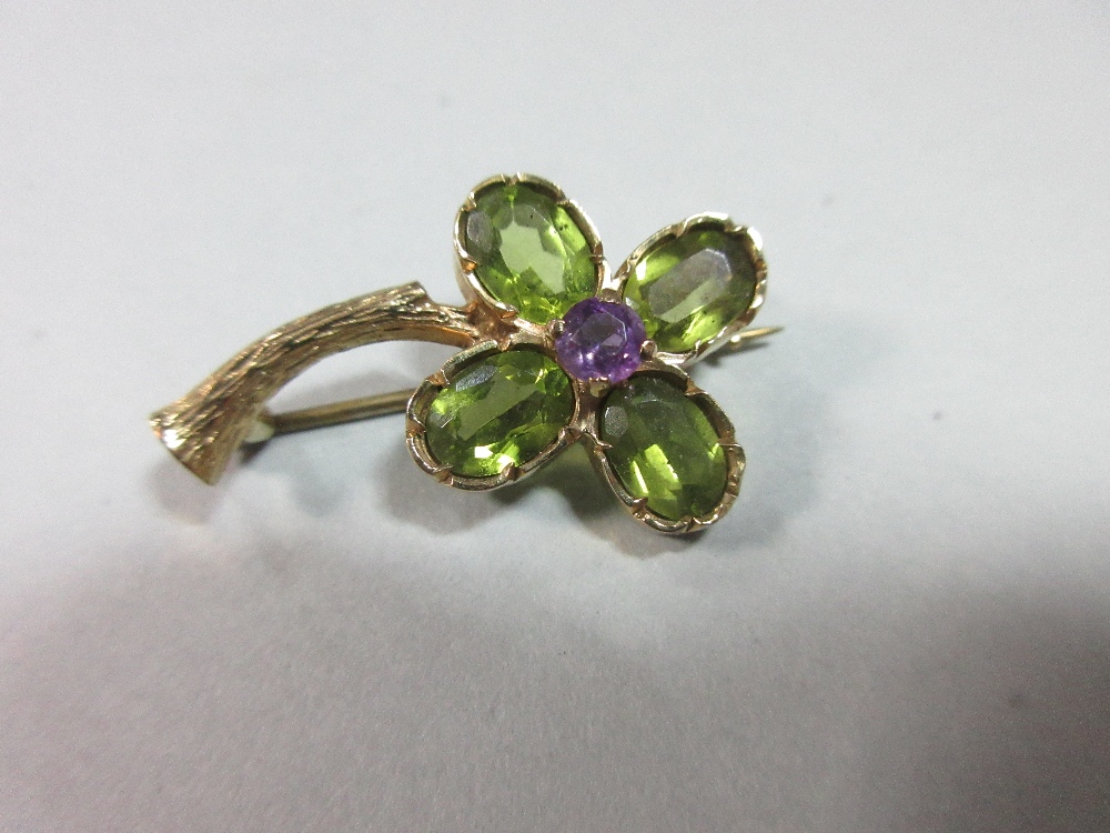 A peridot and amethyst brooch together with a pair of peridot and seed pearl earpendants, the brooch - Image 2 of 4