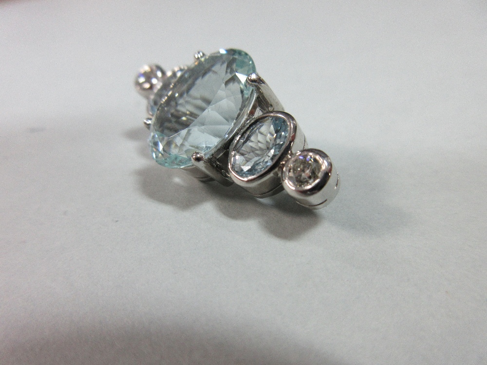 An aquamarine and diamond brooch by Caroline Curtis Dolby, set in 18ct white gold, and designed as a - Image 4 of 5