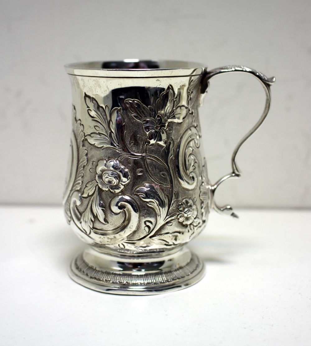 A Group of three christening mugs, one by Peter and William Bateman, London 1805, of baluster form - Image 2 of 7