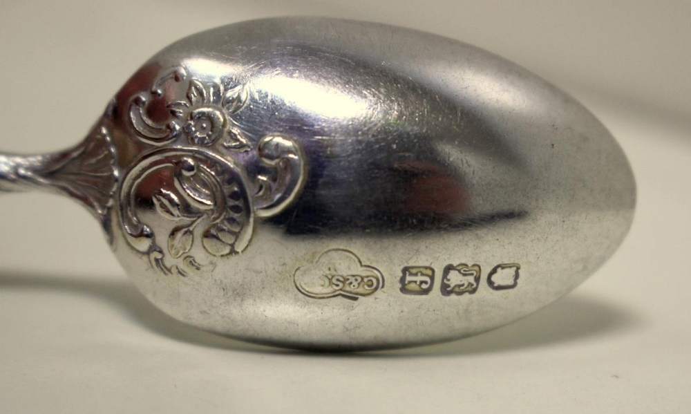 A cased set of 12 Edwardian silver teaspoons, by The Goldsmiths' and Silversmiths' Company Ltd, - Image 4 of 4