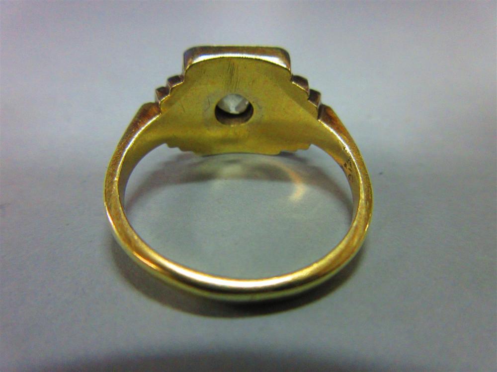An odeonesque single stone diamond ring, the old round brilliant cut diamond of light yellow hue, - Image 4 of 6