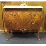 A Louis XV style marquetry commode, 20th Century, 82.5 x 102 x 49 cm