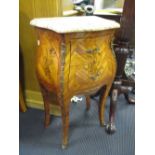 A Louis XV style marquetry petit commode, 20th Century, 73 x 43 x 26 cm