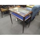 An Edwardian mahogany bijouterie table, 75 x 72 x 44cm and another similar (2)