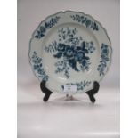A pair of 18th century Worcester pine cone pattern plates and a pair of soup plates (4)