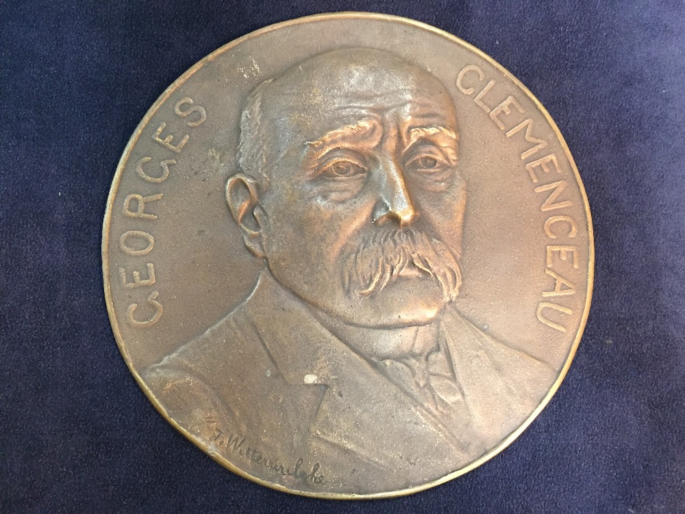 Three French bronze relief plaques, the first depicting Georges Clemenceau, another of Marechal Foch - Image 2 of 4