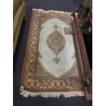 A modern silk rug 149 x 94 cm