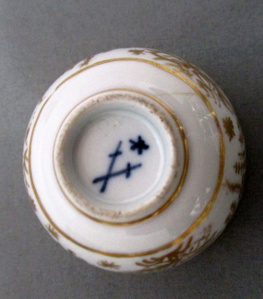 A pair of Meissen tea bowls for the Ottoman market and five others, the first pair gilt with - Image 9 of 14