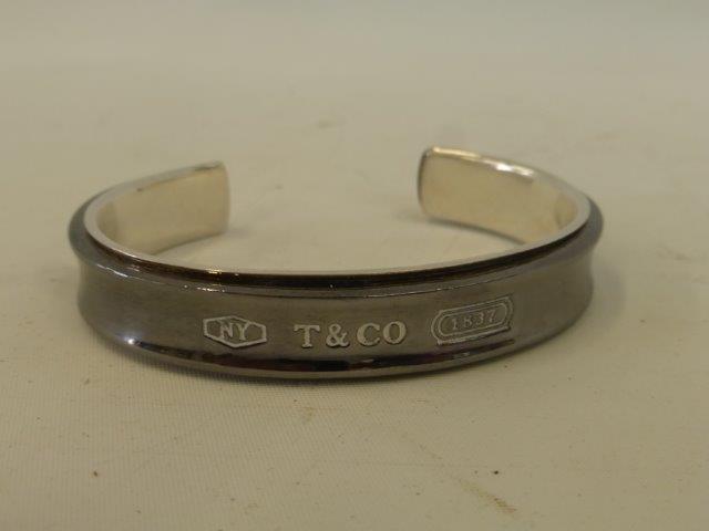 A N.Y. Tiffany & Co. 1837 silver and titanium cuff bangle stamped 1997 Tiffany & Co. 925.