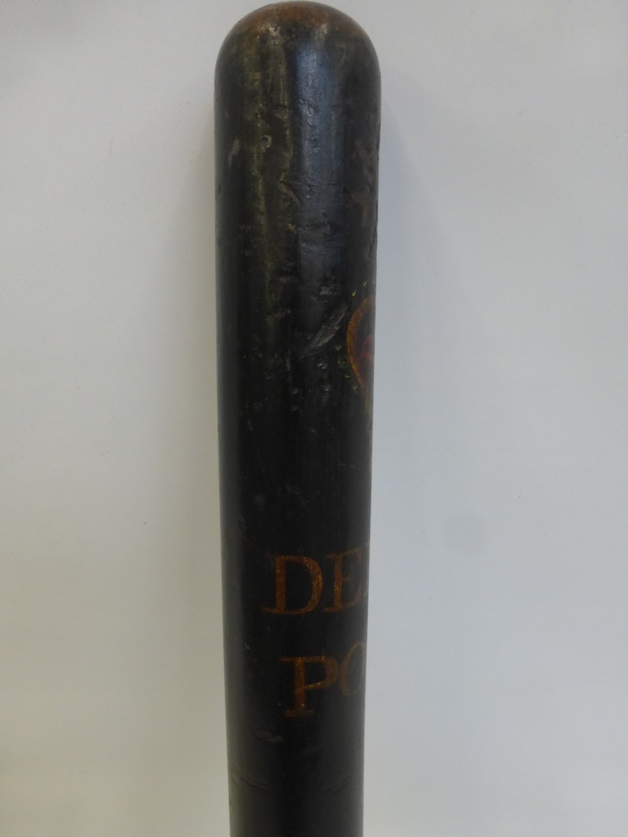 A 19th Century Denham Police (Thames Valley) truncheon with original paint work and decorated with a - Image 3 of 3