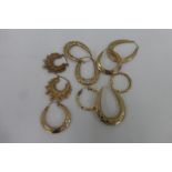 Five pairs of assorted 9ct gold hooped earrings, total weight 10.2g.