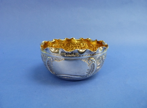 A Victorian silver Sugar Bowl, by Elkington & Co. Ltd., hallmarked, Birmingham, 1896, of circular