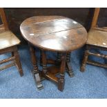 An 18thC small oak Gate-leg Table,18in (46cm) wide.