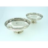 A pair of George V silver Bon Bon Dishes, by Walker & Hall, hallmarked Sheffield 1927, of circular