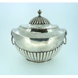 An Edwardian silver Tea Caddy, by Goldsmiths and Silversmiths Co. Ltd., hallmarked London 1906, of