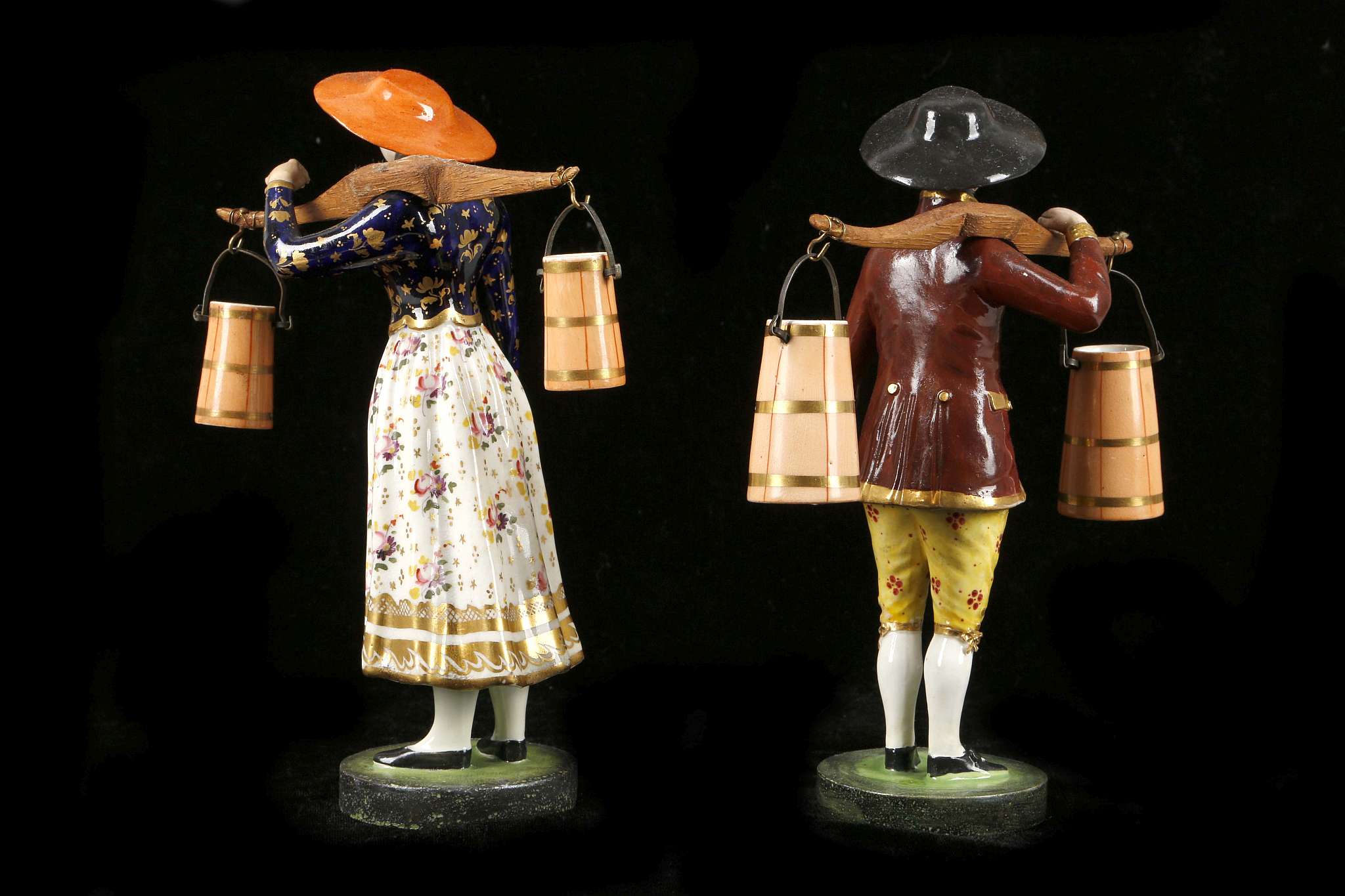 A PAIR OF DERBY FIGURES OF A MILKMAN AND MILKMAID, circa 1820, both modelled standing, carrying - Image 2 of 4