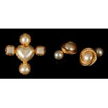 CHANEL BROOCH, 1980s/early 90s, gilt metal and simulated pearls in the form of a cross, together