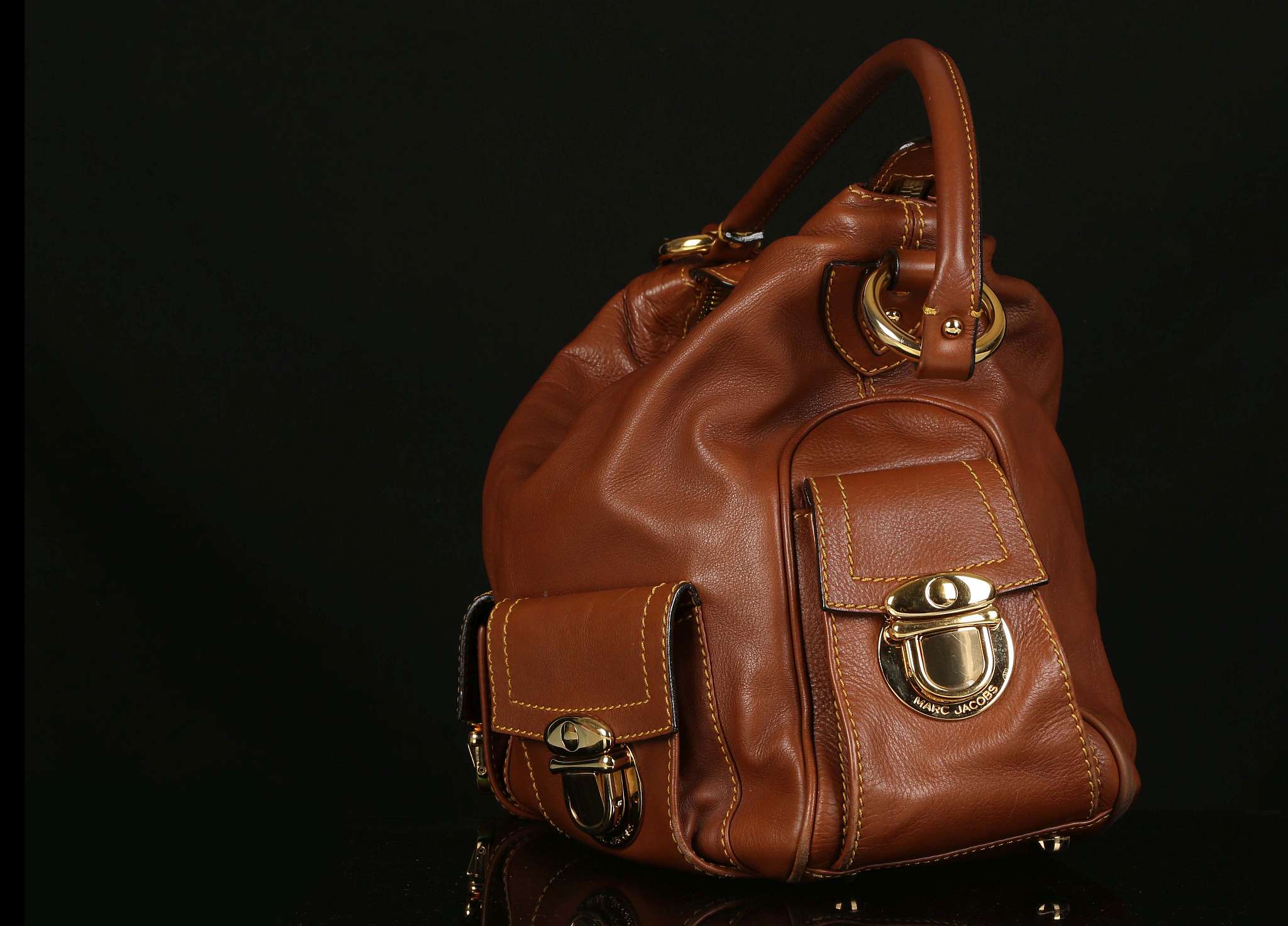 MARC JACOBS BLAKE HOBO BAG, soft brown leather with contrasting stitching, gilt tone hardware, - Image 2 of 6