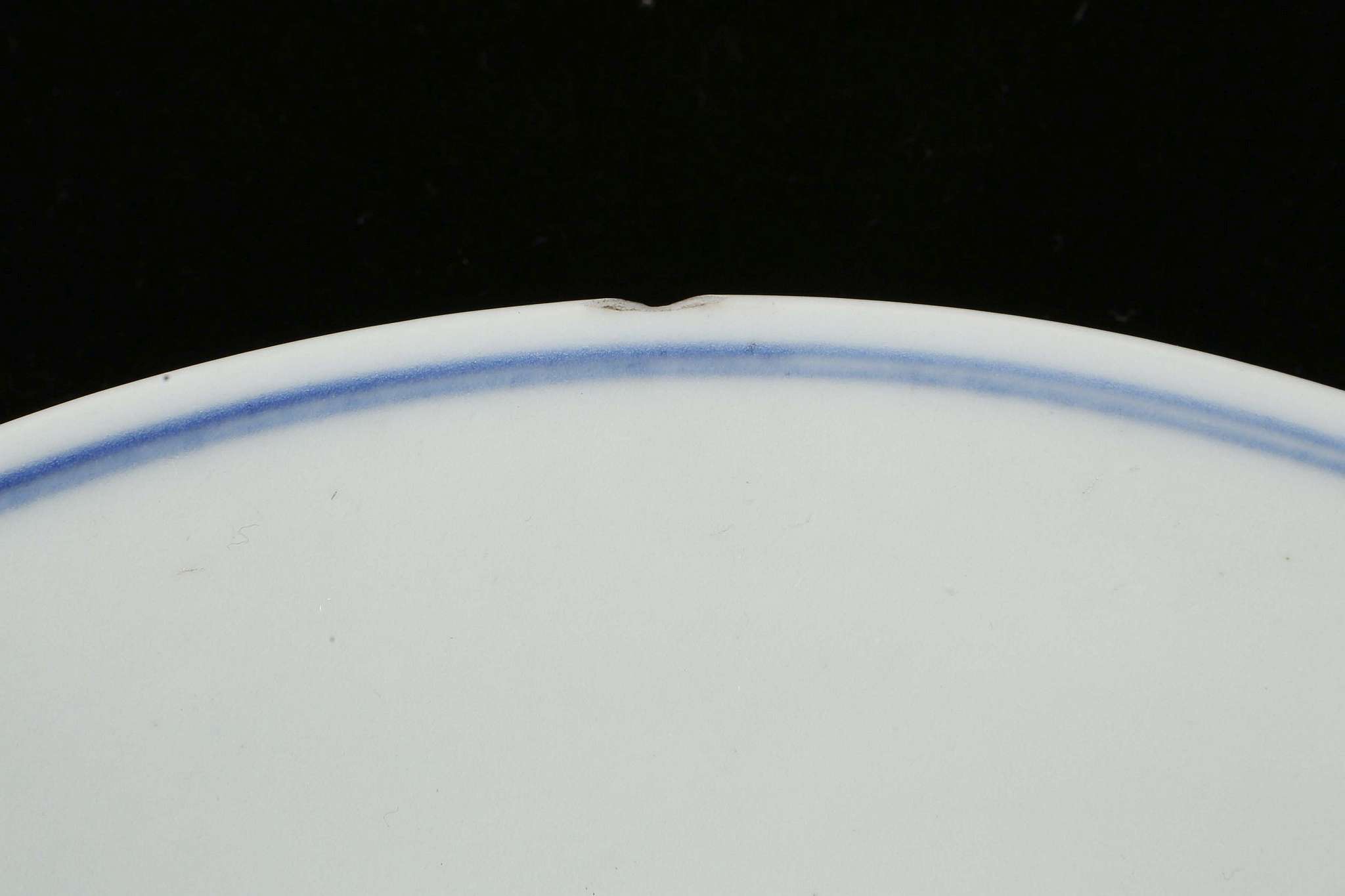 A SET OF THREE CHINESE ENAMELLED BLUE AND WHITE PLATES.
Qing Dynasty, Qianlong mark and of the - Image 4 of 6