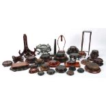 A COLLECTION OF CHINESE WOODEN STANDS.

木底座一组