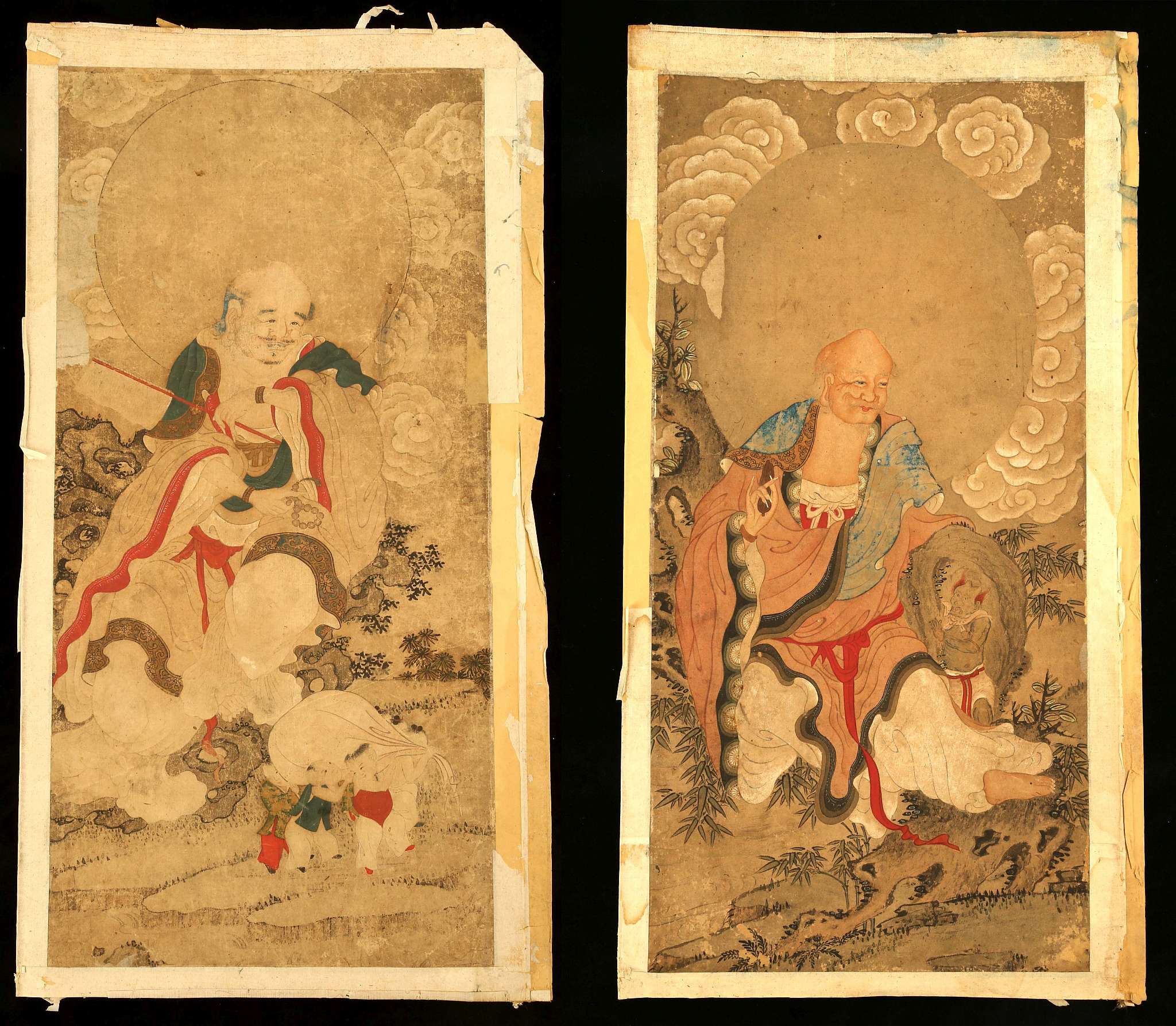 TWO CHINESE BUDDHIST PAINTINGS OF LUOHAN.
Qing Dynasty, 19th Century.
Each seated in a meditative