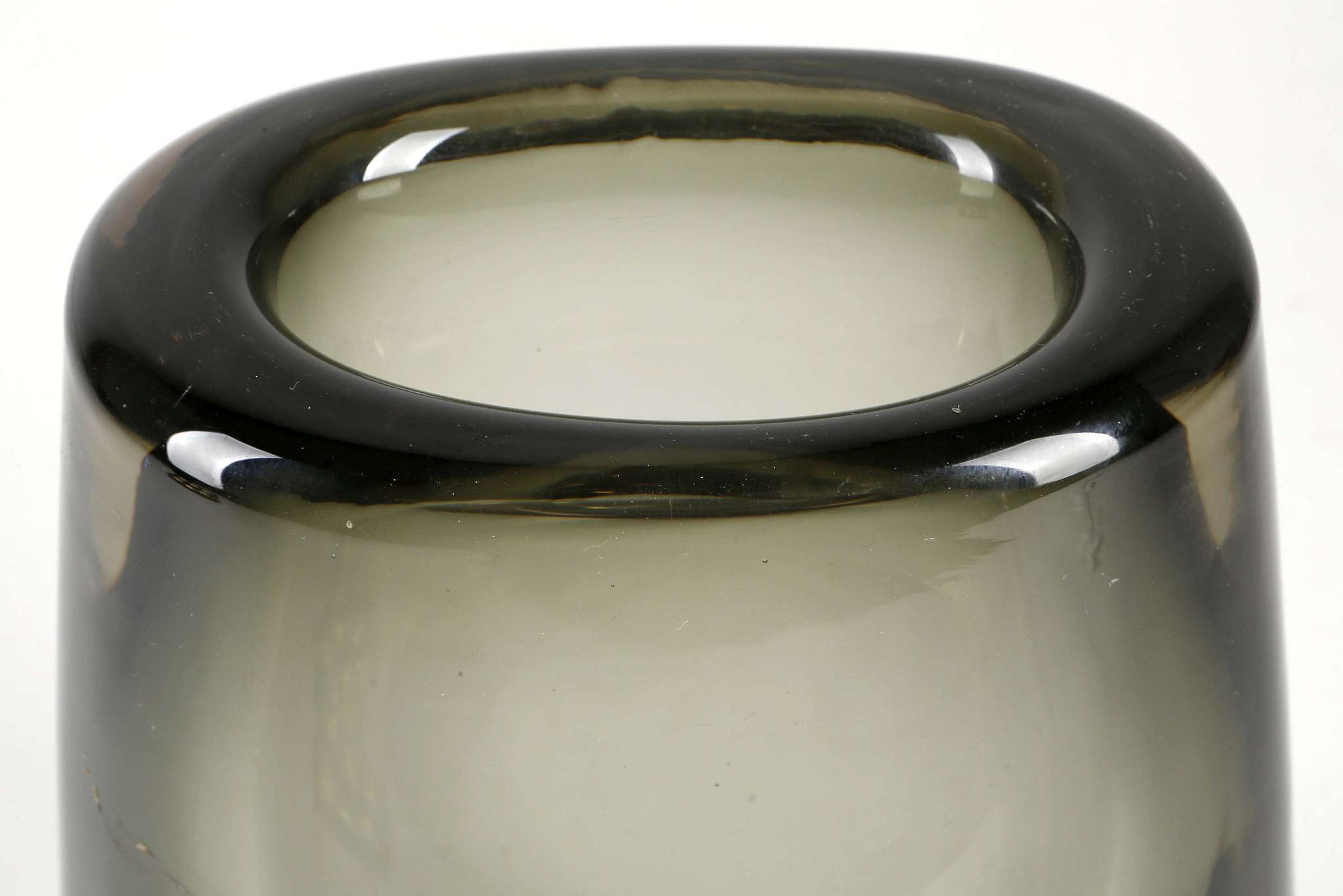 A WHITEFRIARS SMOKED GLASS VASE, circa 1970, from - Image 3 of 4