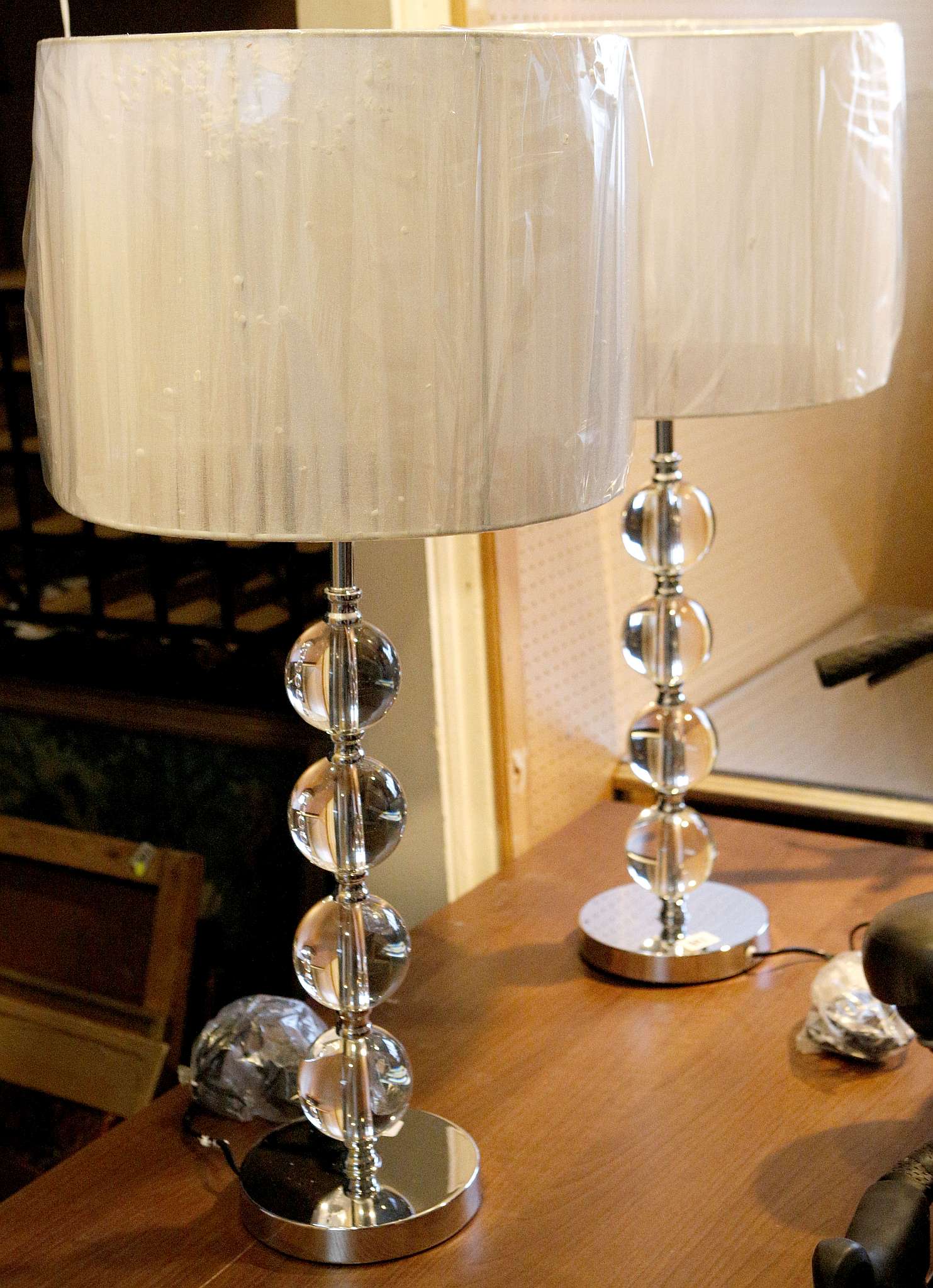 Table lamps, a pair, crystal ball style, with shad