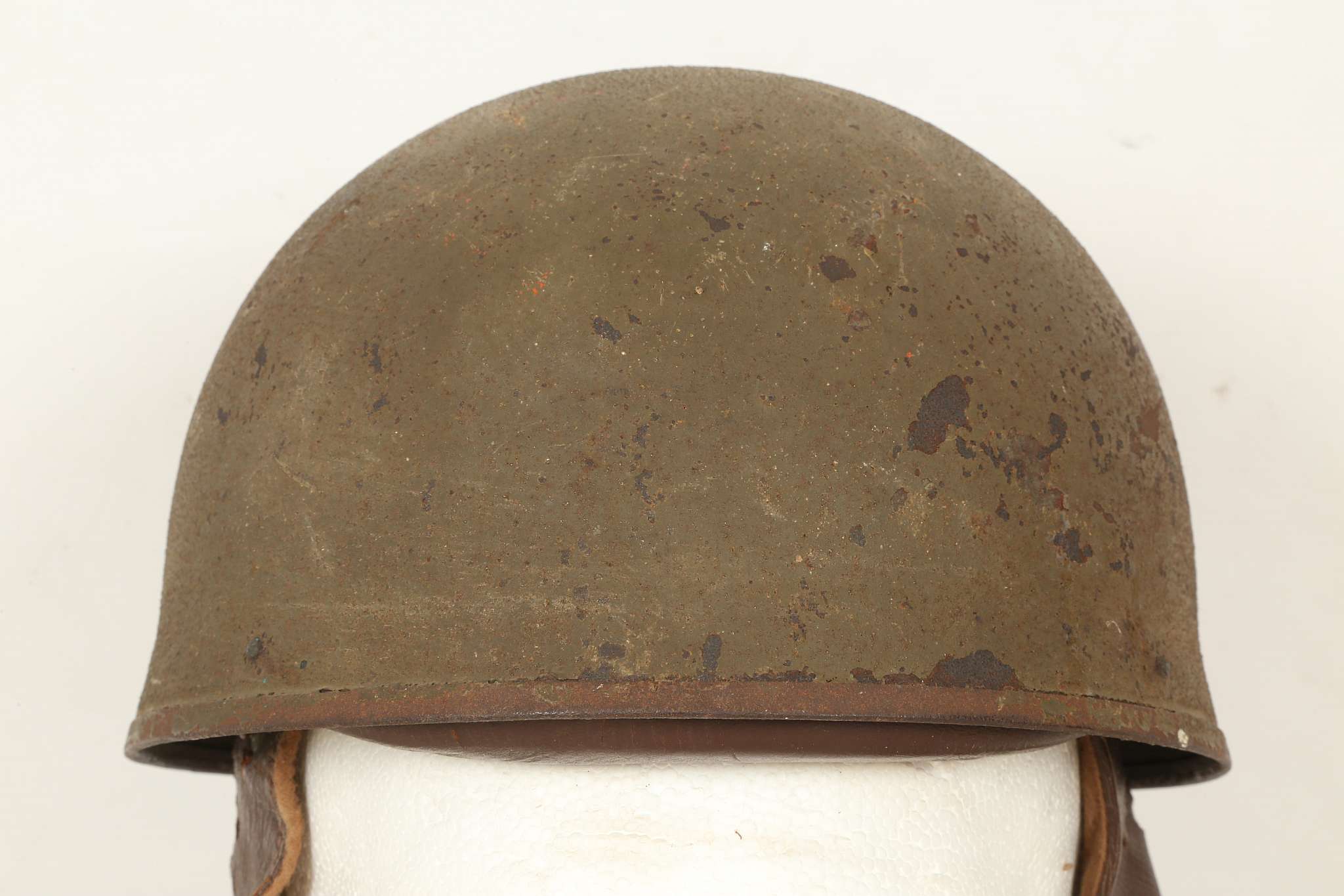 WWII British Army dispatch rider;s helmet, 1944 st - Image 5 of 10