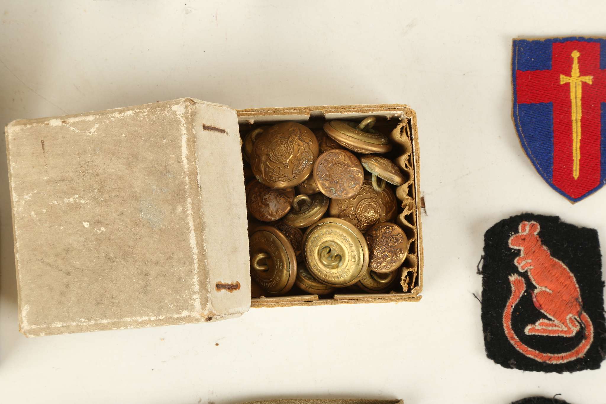 WWI medals, buttons, badges, titles and other WWII - Image 4 of 5