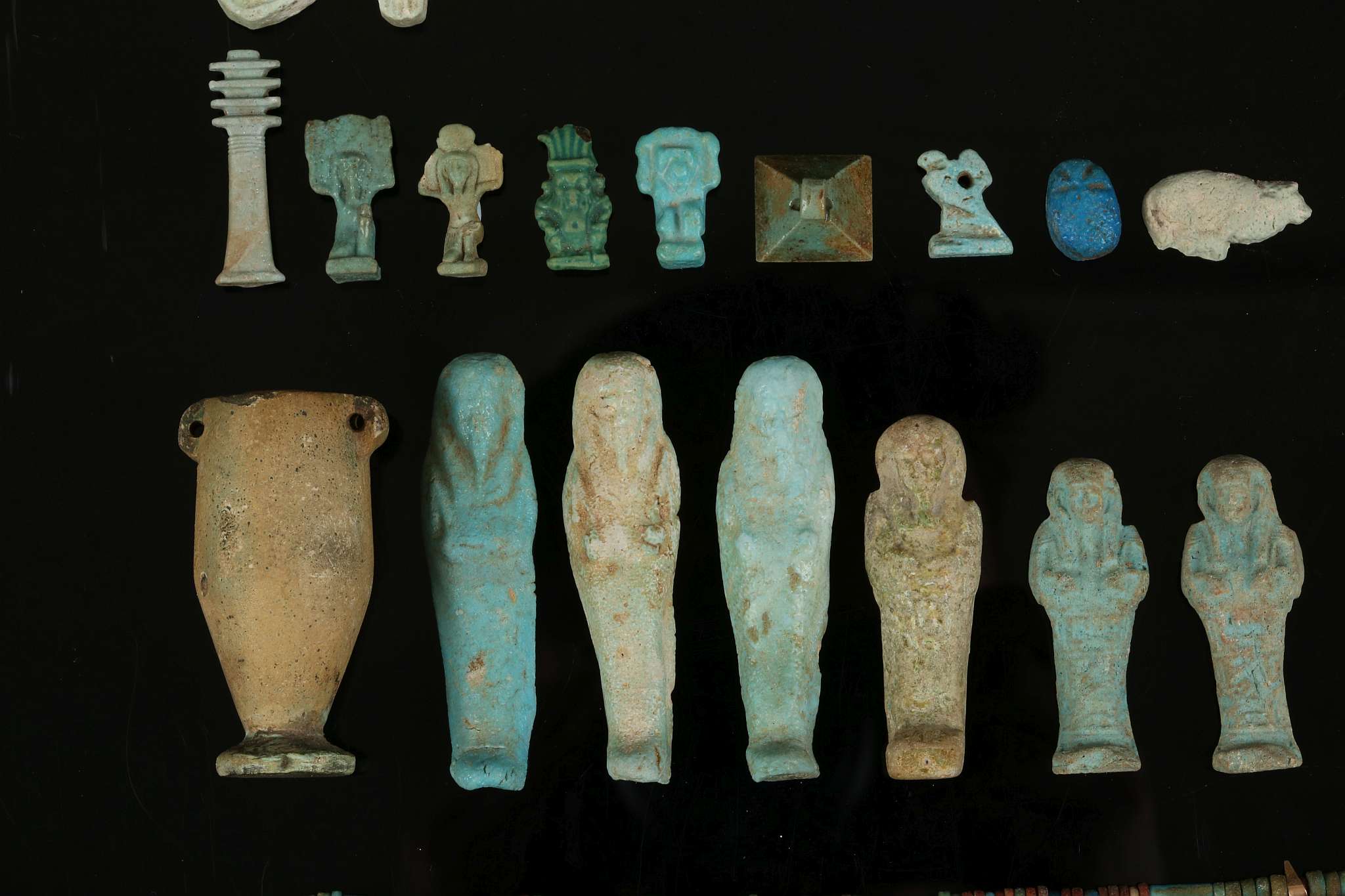 A GROUP OF EGYPTIAN GLAZED COMPOSITION AMULETS AND SHABTIS New Kingdom to Late Period, circa 1550- - Image 3 of 4