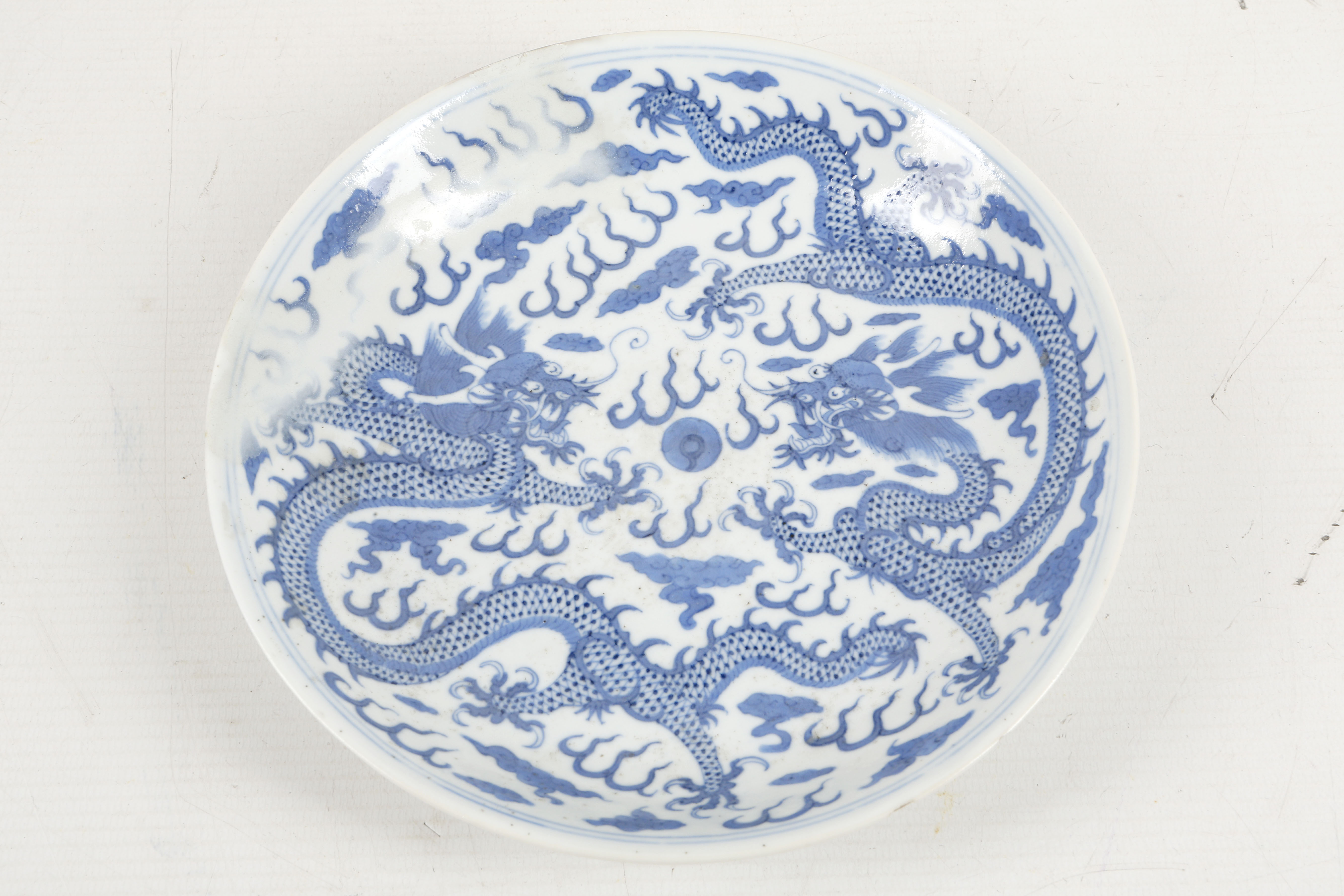 A Chinese blue and white dragon dish, Guangxu mark - Image 2 of 2