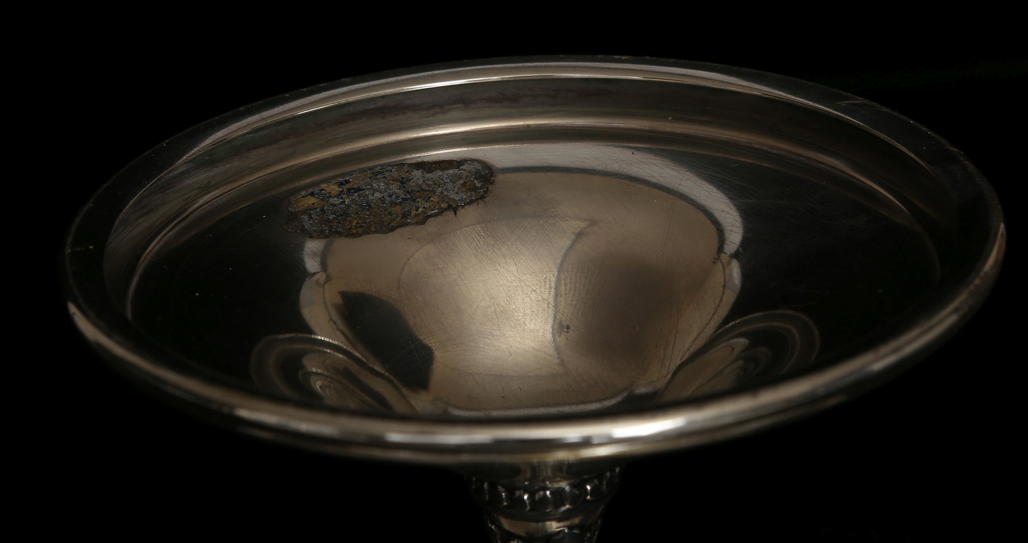 Redd & Barton, Taunton, Massachusetts, an early 20th century silver plated comport pedestal dish, - Image 4 of 4