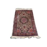 Fine Turkish rug, 2.15m x 1.40m. Condition rating A.