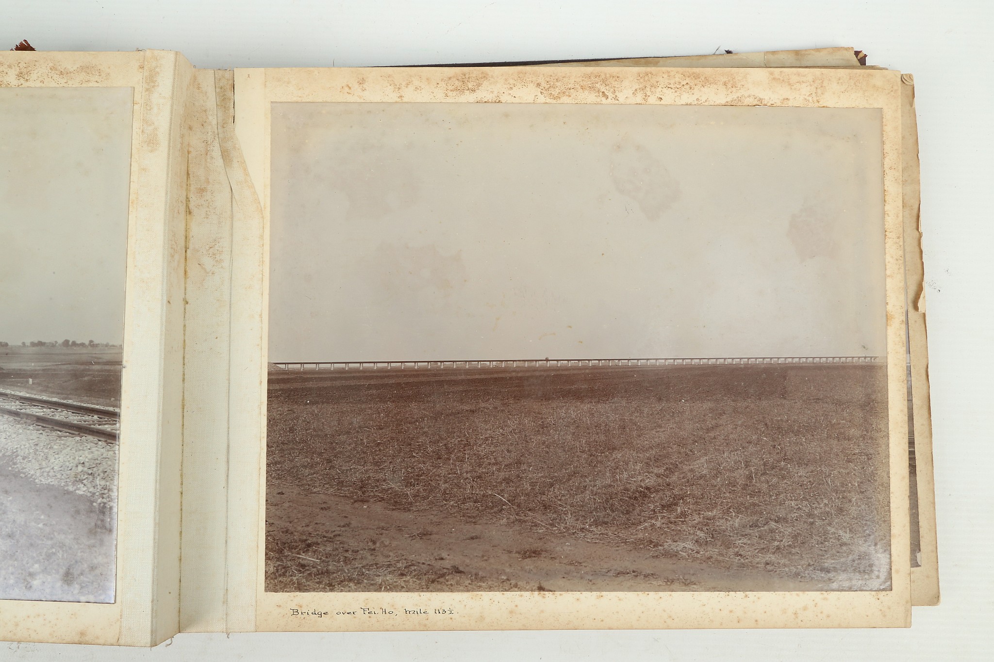 A PHOTOGRAPHIC ALBUM OF THE TIENTSIN-PUKOW RAILWAY - Image 33 of 60