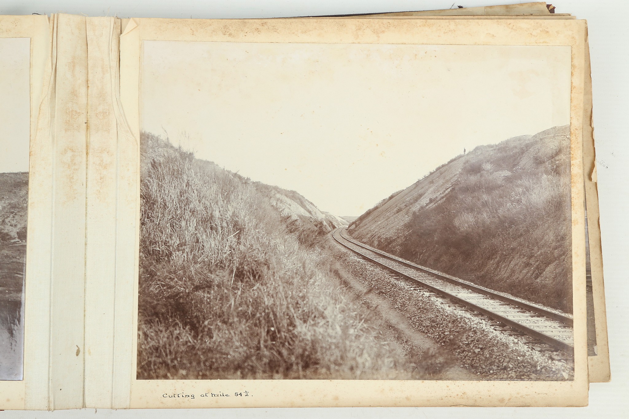 A PHOTOGRAPHIC ALBUM OF THE TIENTSIN-PUKOW RAILWAY - Image 25 of 60