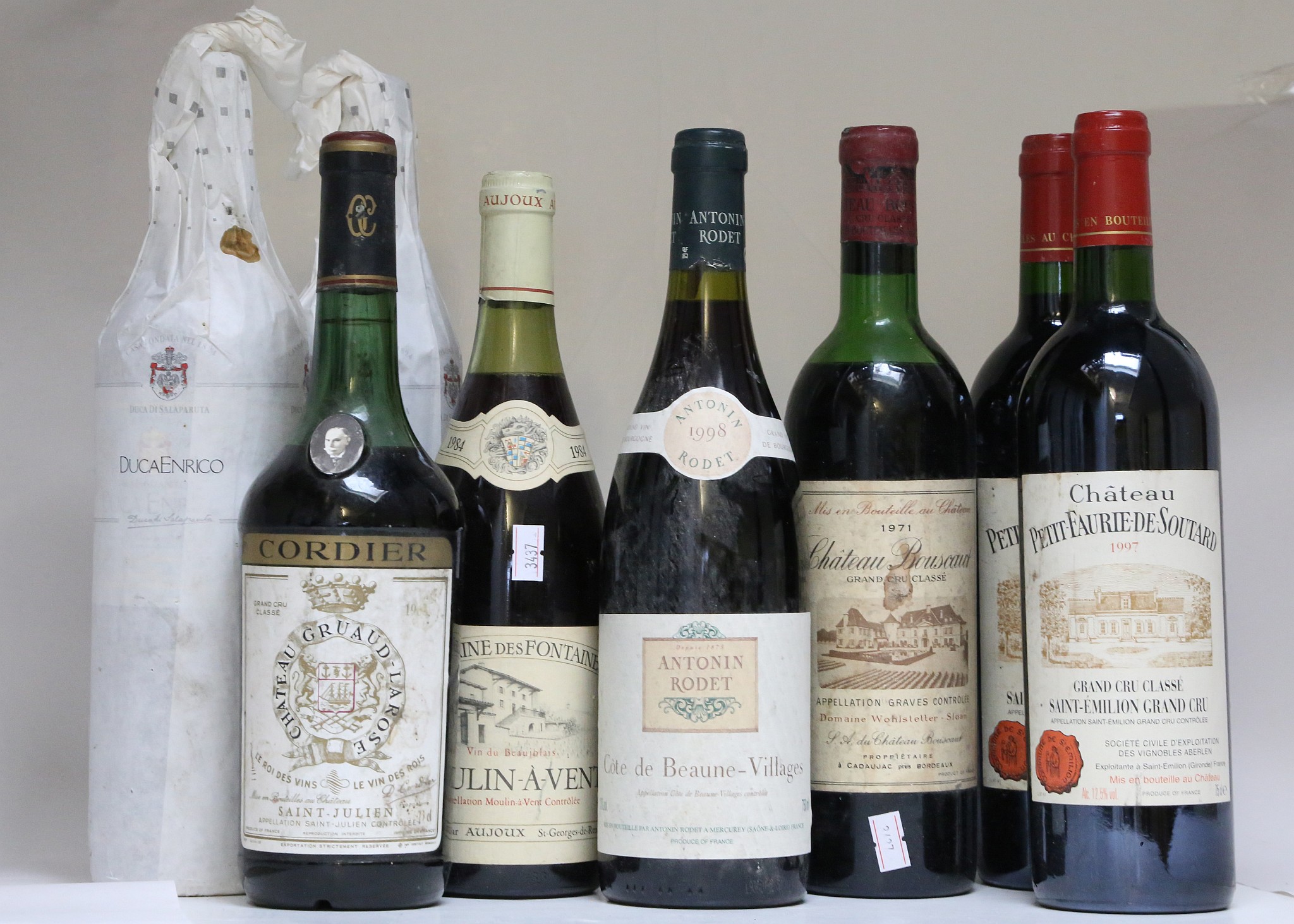 Wine - Moulin-a-vent 1984,Gruad Larose 1967, Chateau Bouscaut 1971, Antonin Rodet Cote de beaune