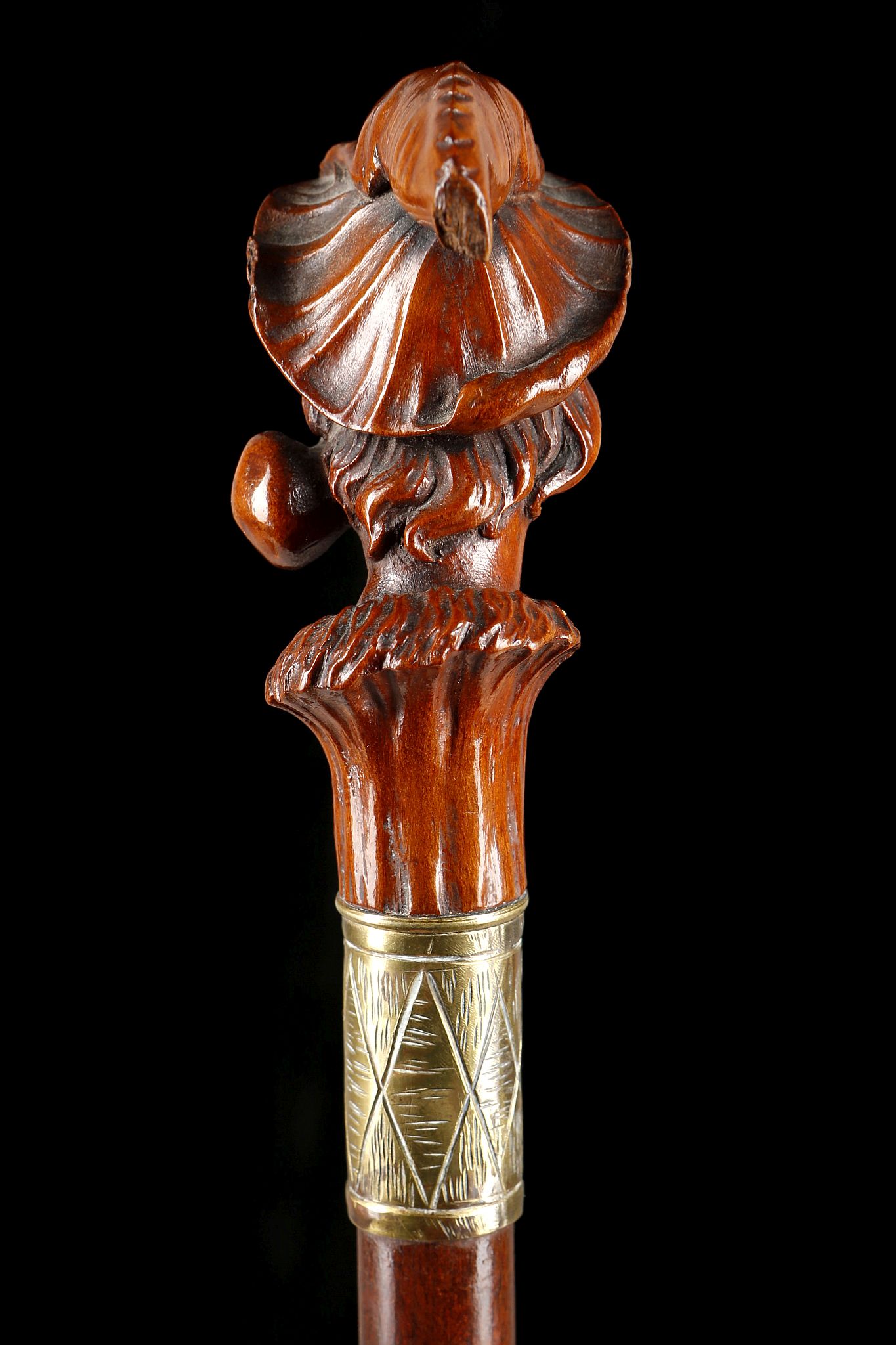 A 19TH CENTURY CONTINENTAL FIGURATIVE HANDLED CANE - Image 4 of 7