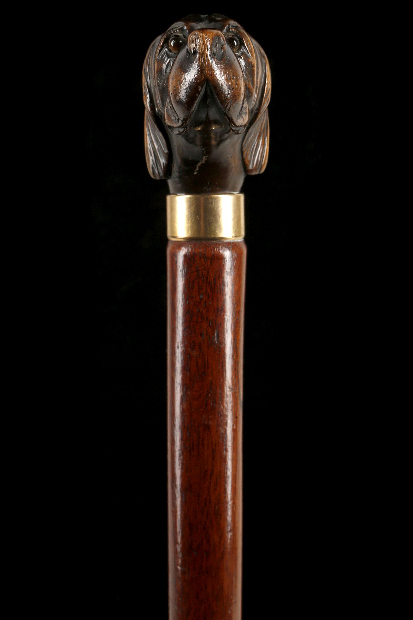 A LATE 19TH / EARLY 20TH CENTURY STAINED WOOD CANE - Image 3 of 8