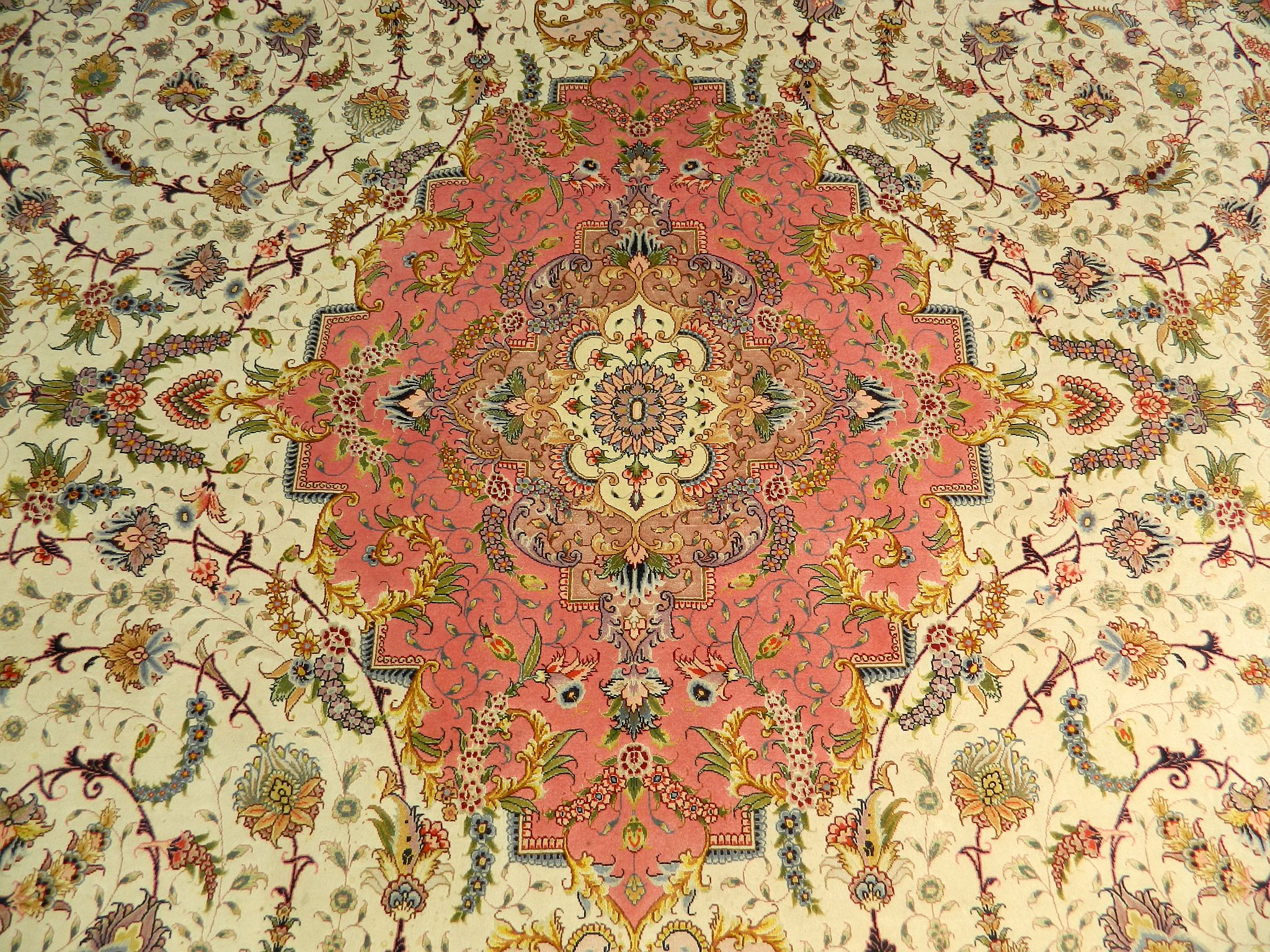 A fine 50 Raj wool and silk, Tabriz carpet with si - Image 2 of 5