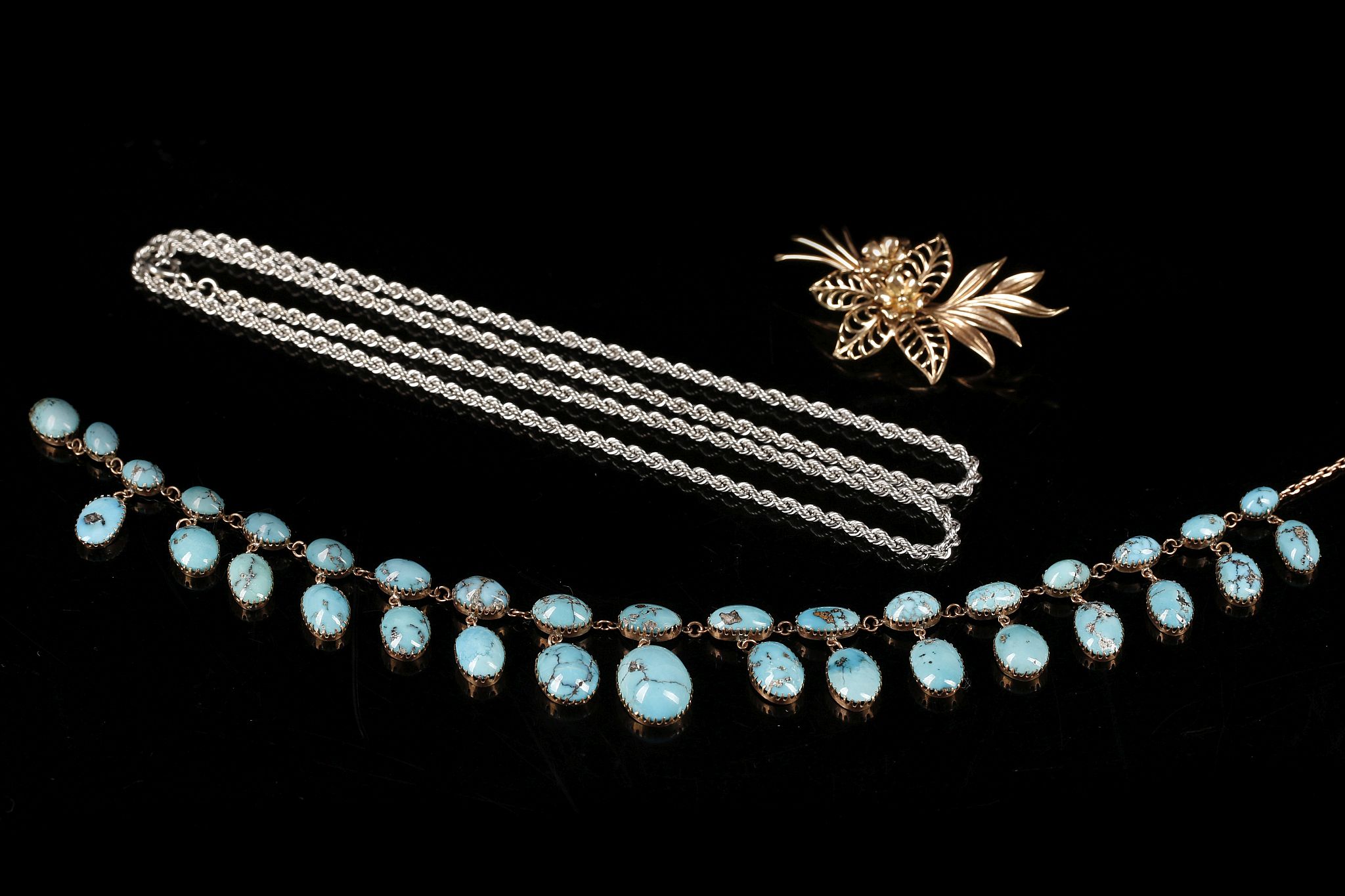 An antique gold and turquoise fringe necklace, set