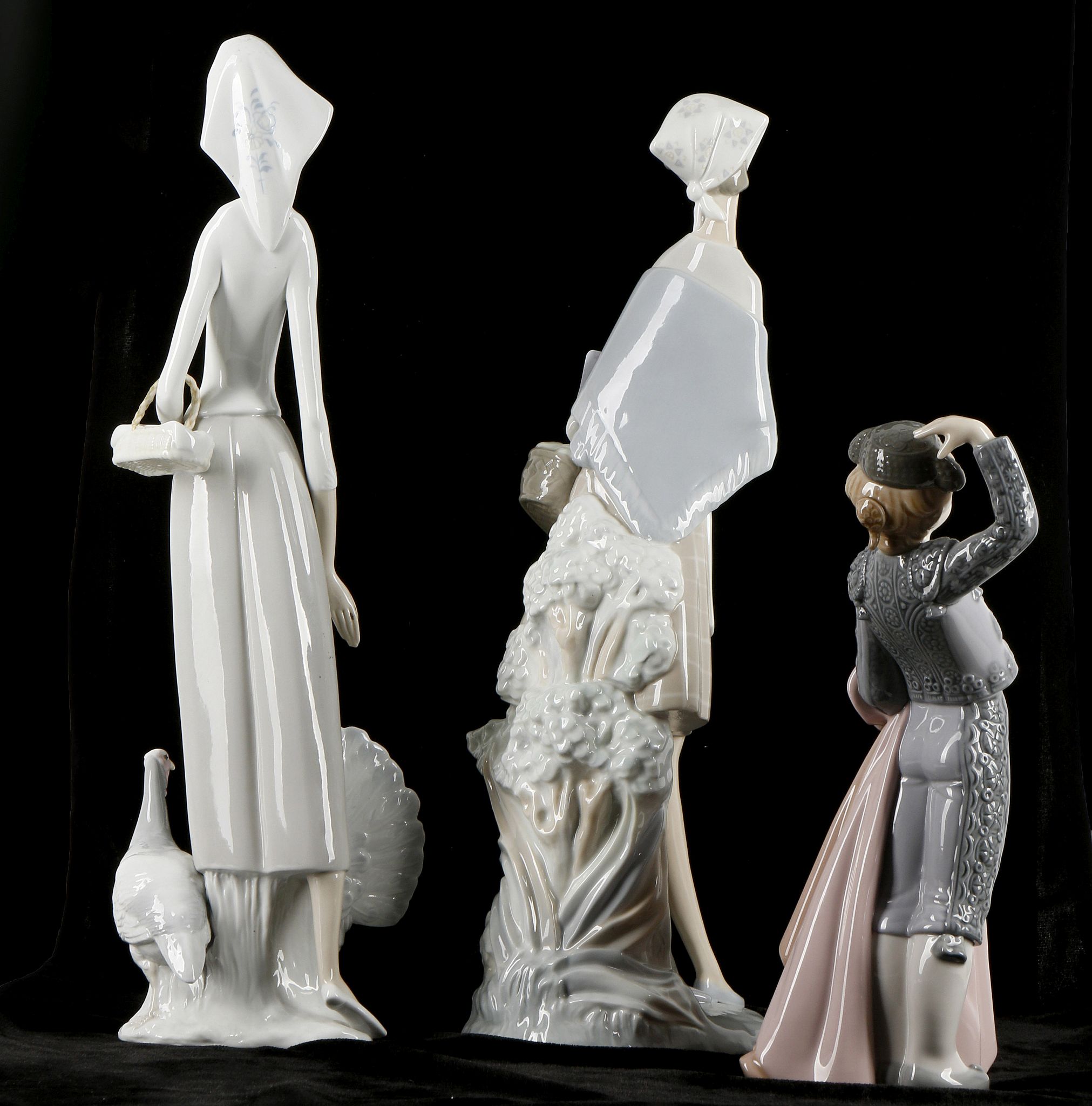 Three Lladro porcelain figures to include a boy ma - Image 2 of 3