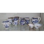 A collection of Qing and later Chinese blue and white porcelain tea cups and tea bowls (Qty).