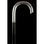 A SILVER CROOK STICK ON AN EBONY SHAFT. Circa 1900. A Swedish substantial crook (door knocking