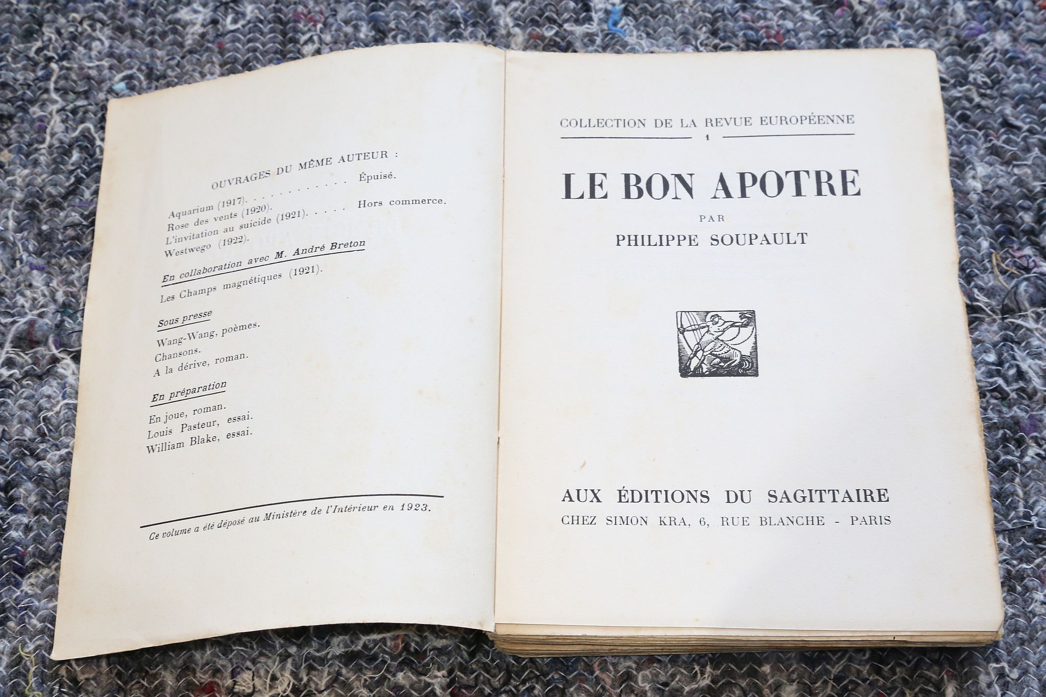 SOUPAULT, Philippe (1897-1990).  Le Bon Apotre. Paris: Editions du Sagittaire, [1923]. 8vo. - Image 3 of 3