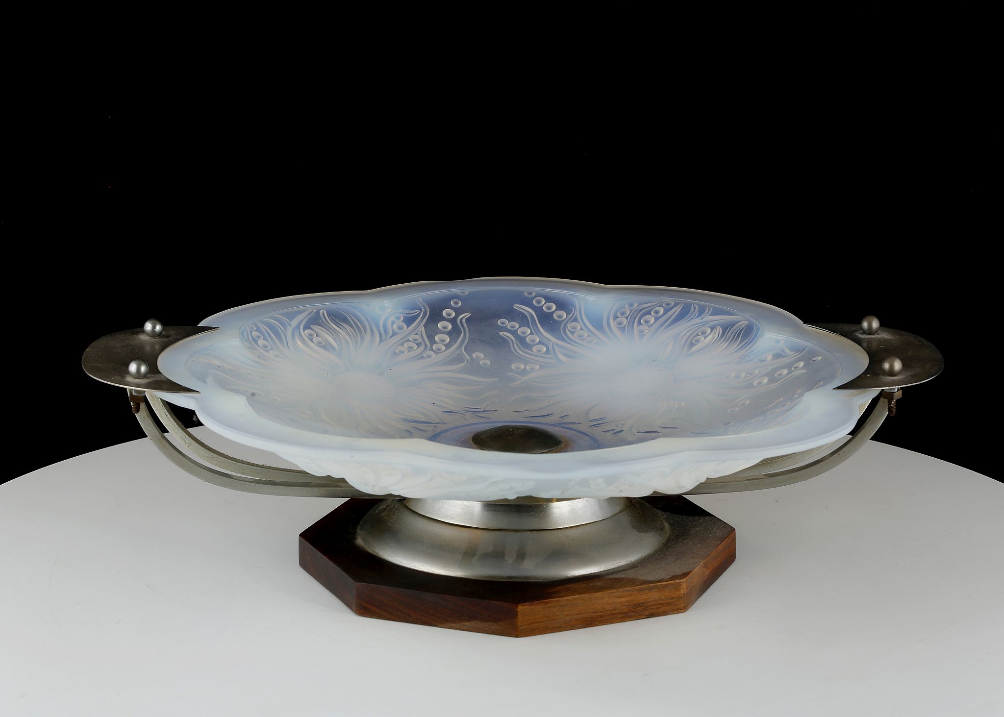 A 1930's OPALESCENT GLASS CENTREPIECE BOWL, with moulded sea urchin design, an metal mounted with