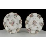 A PAIR OF CHELSEA 'GOLD ANCHOR' PLATES, circa 1758-60, the centres finely painted with floral sprigs