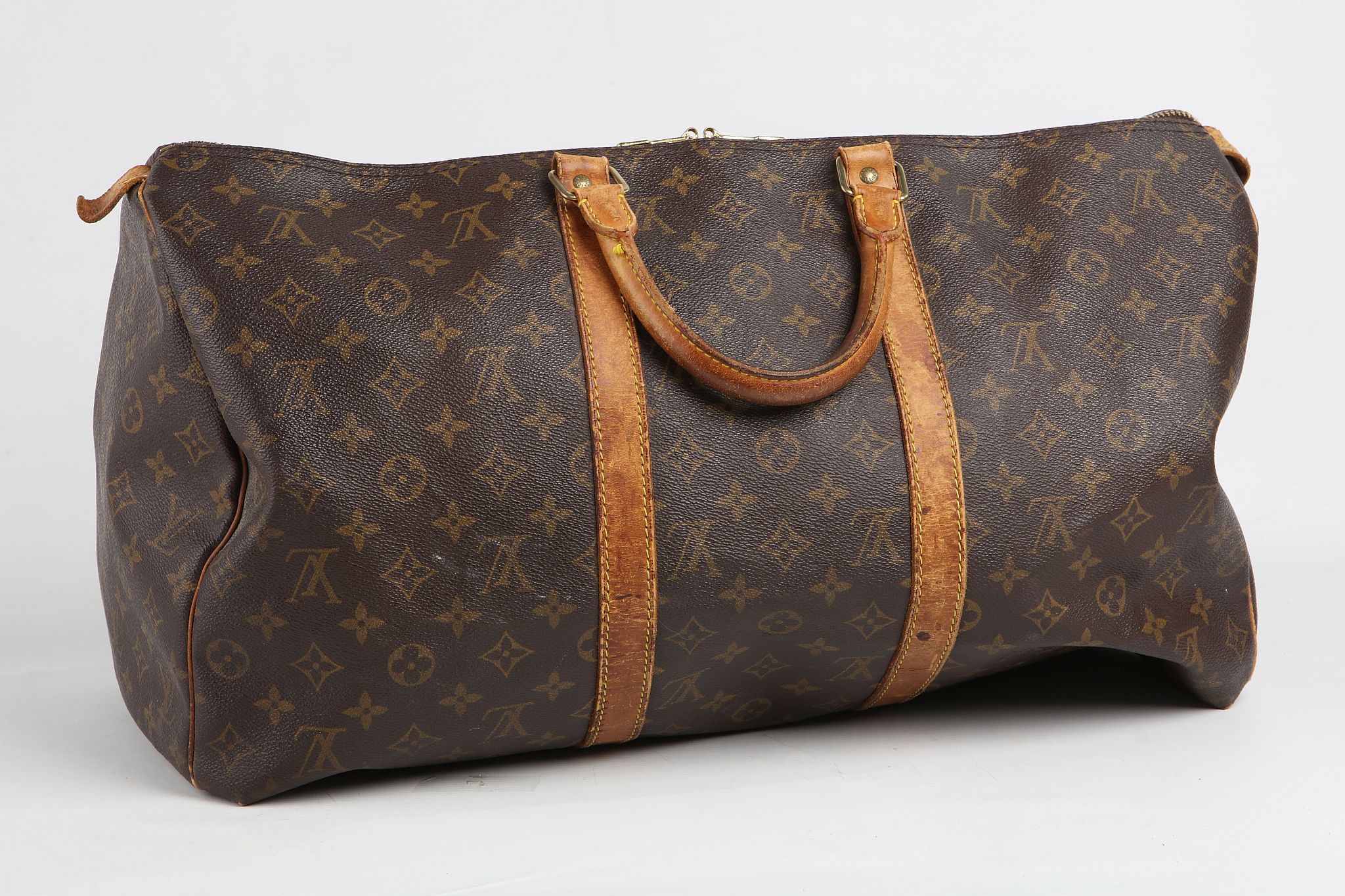 LOUIS VUITTON KEEPALL 50, date code for 1991, monogram canvas with leather trim, 50cm wide, 25cm - Image 4 of 8