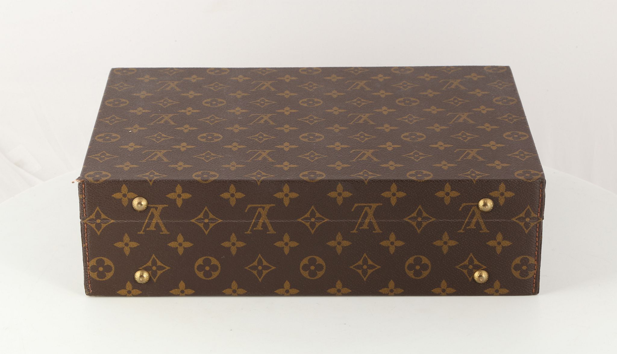 LOUIS VUITTON JEWELLERY CASE, date code for 2003, hardside monogram canvas and leather trim, lift - Image 6 of 18
